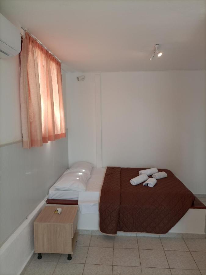 Anatoli Lygaria Apartments On The Beach Λυγαριά Εξωτερικό φωτογραφία