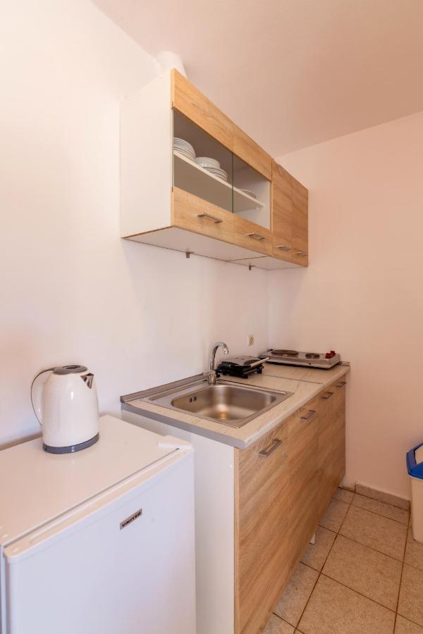 Anatoli Lygaria Apartments On The Beach Λυγαριά Εξωτερικό φωτογραφία