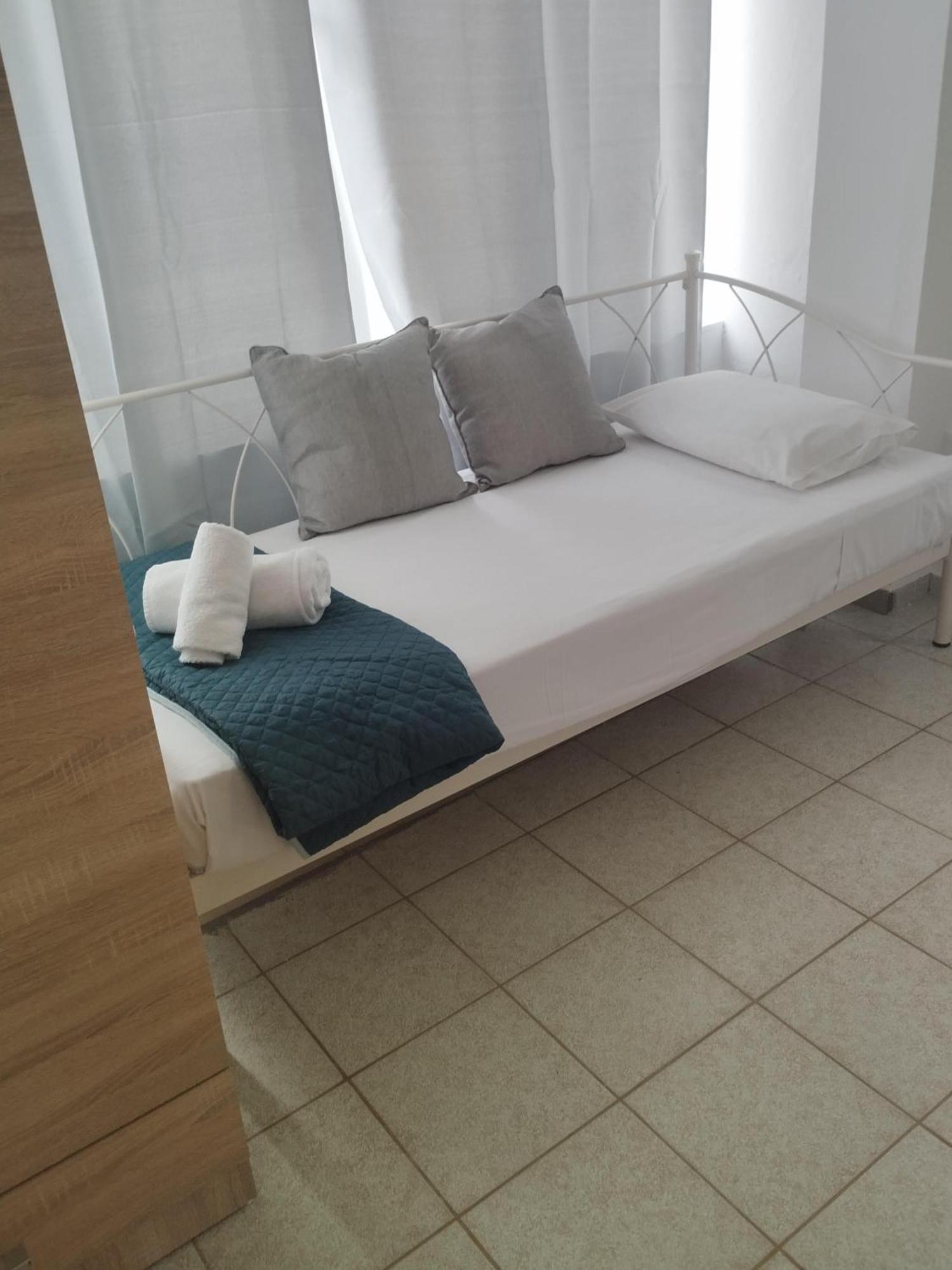 Anatoli Lygaria Apartments On The Beach Λυγαριά Εξωτερικό φωτογραφία